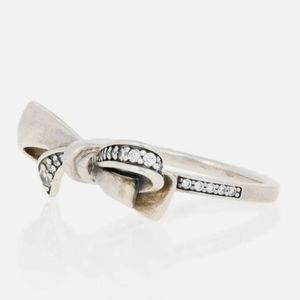Pandora Ring. Brillant Crystal Bow. Size 8